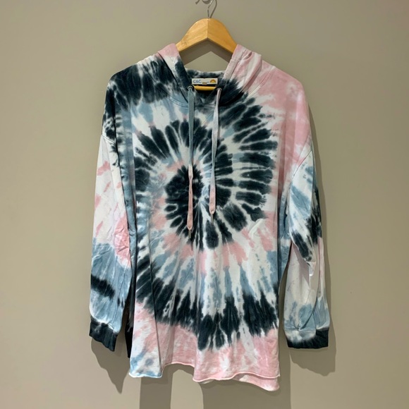 C&C California Tops - C & C California Tie-Dyed Light Weight Cotton Hoodie